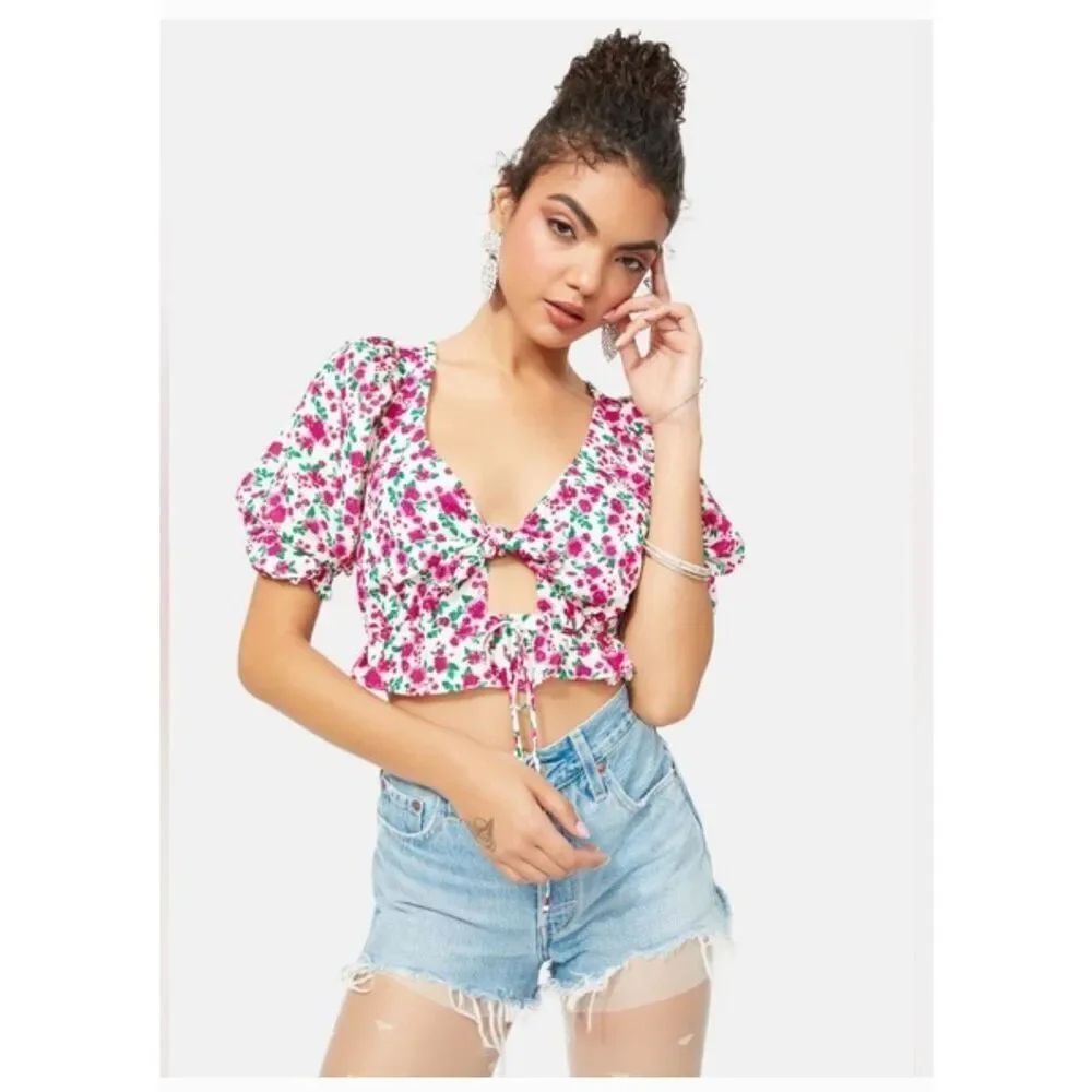 For love & lemons Petal blouse tie front elastic edges and cuffs M
